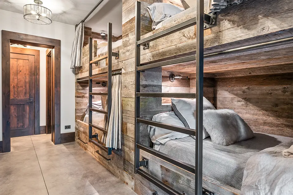 Bunkroom 1