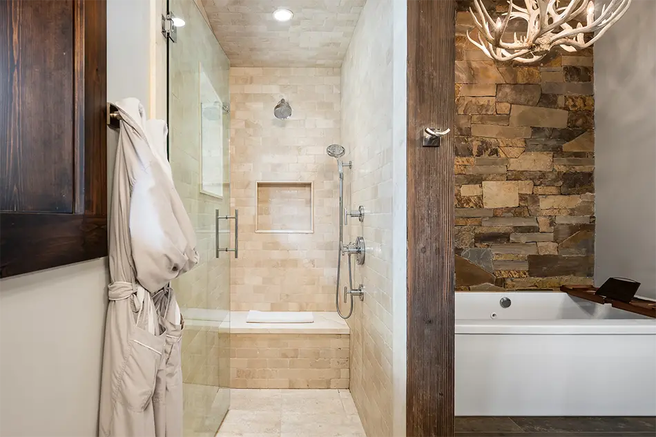 Bath 3 Shower