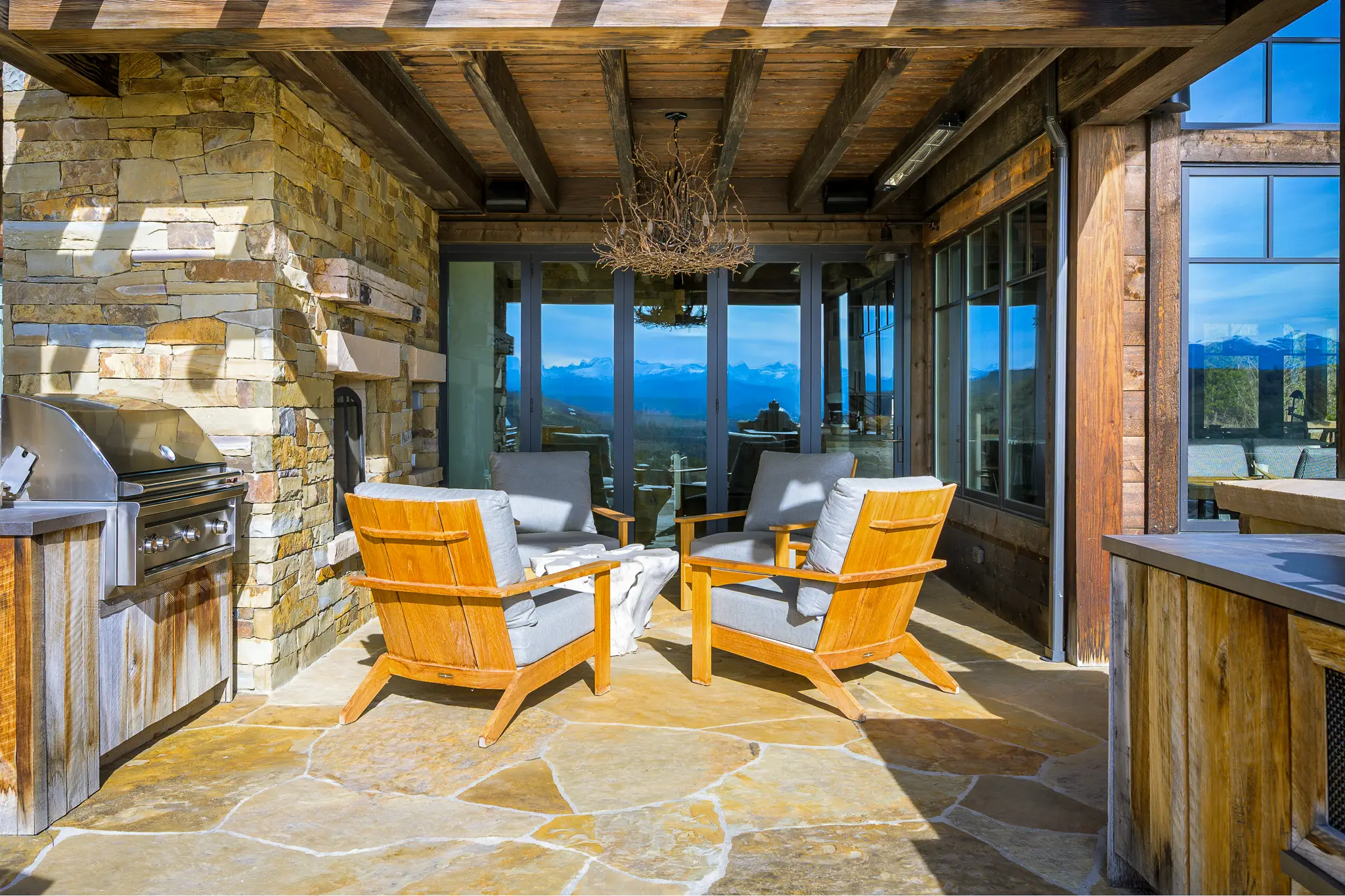Outdoor Patio 2