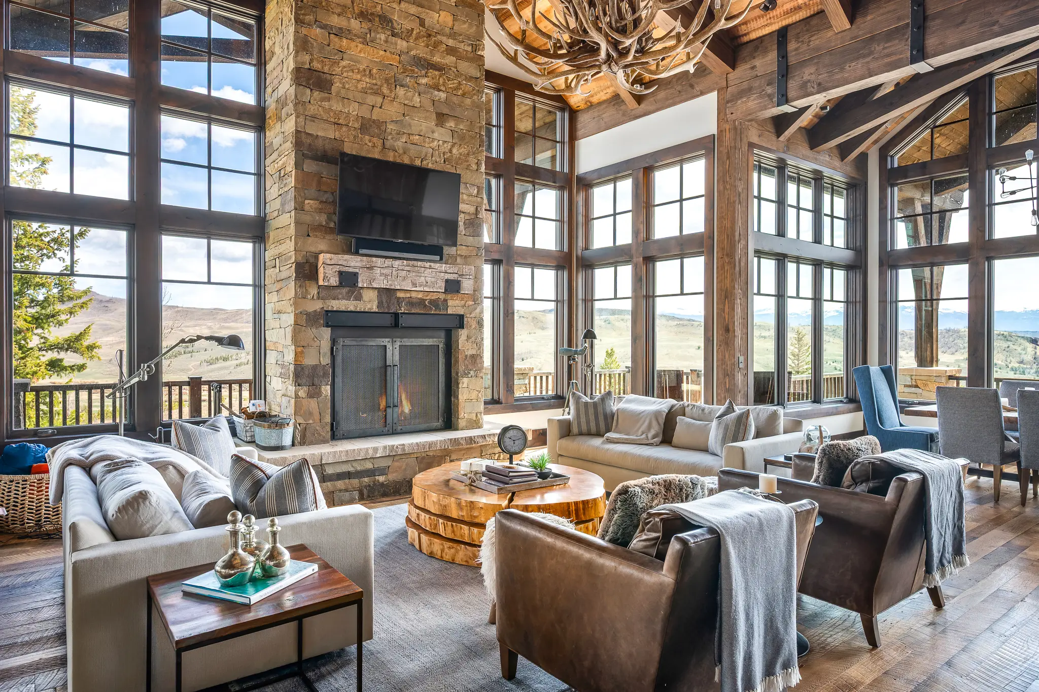 Livingroom Main 4