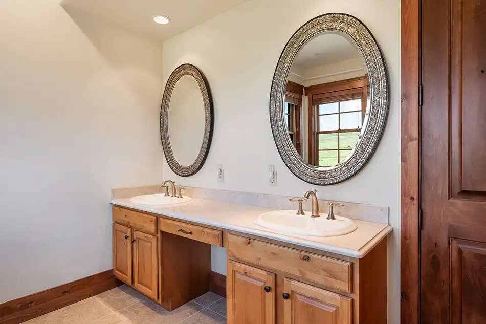 Dexter Meadows Lot 1 Bath