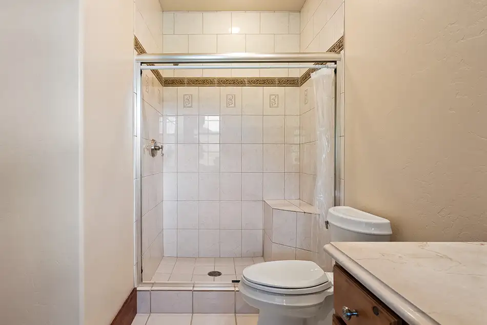 Dexter Meadows Lot 1 Bath