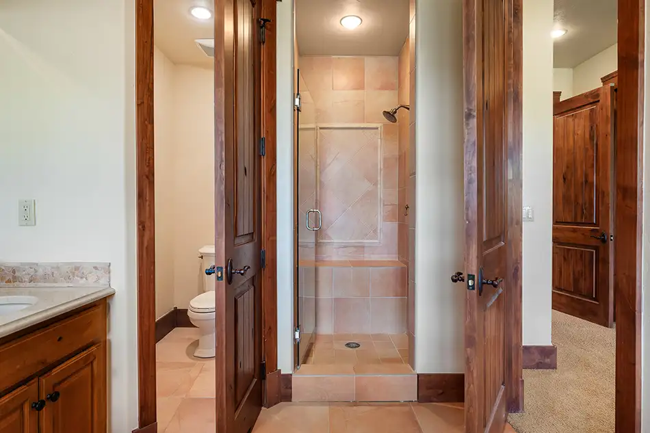 Dexter Meadows Lot 1 Bath