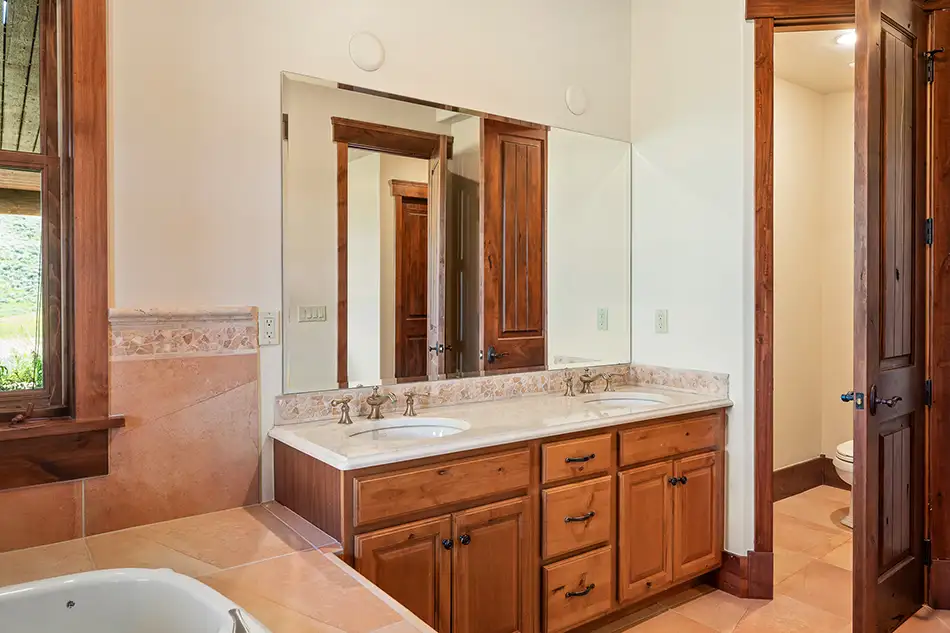 Dexter Meadows Lot 1 Bath
