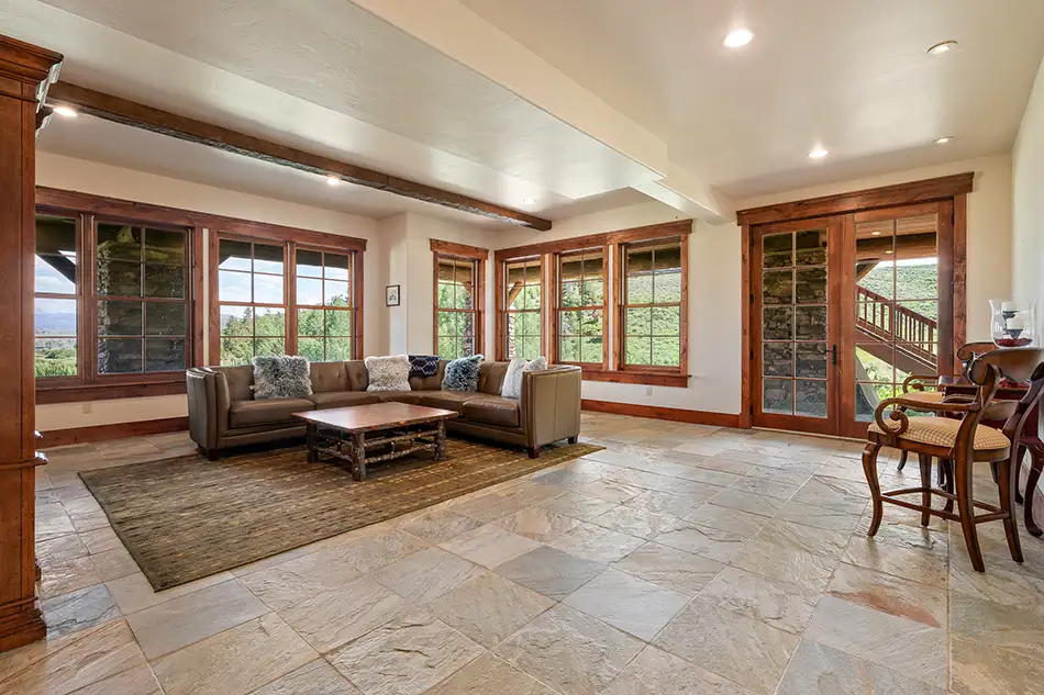 Dexter Meadows Lot 1 family room