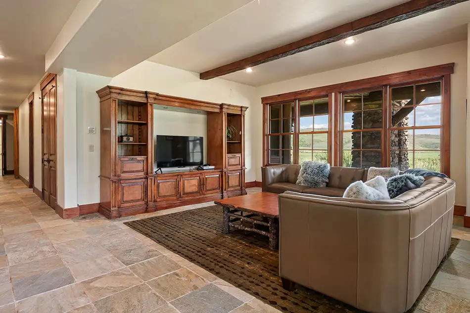 Dexter Meadows Lot 1 family room