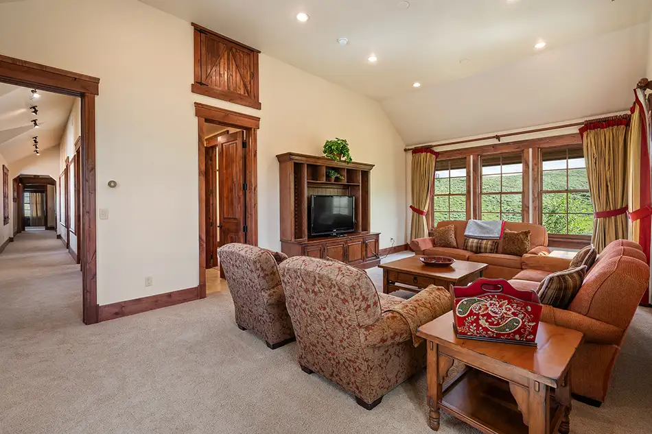 Dexter Meadows Lot 1 rec room