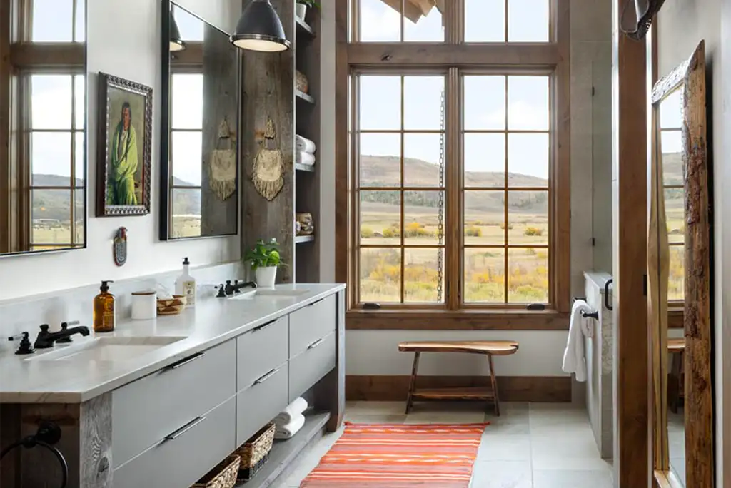 Rancho Feliz bathroom